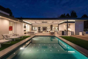 Luxurious Beverly Hills Mansion,Pool,Sauna,Theater